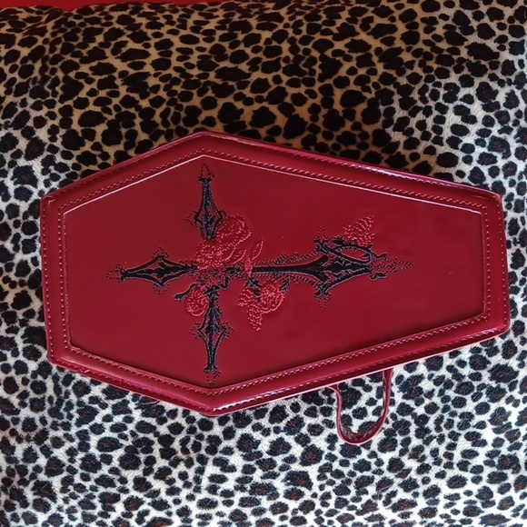 NWT Red coffin makeup or small purse black embroidery of cross,double zippers - Picture 8 of 8